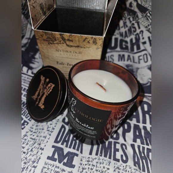 Mythologie Accents Mythologie Lotr Oz Candle Poshmark